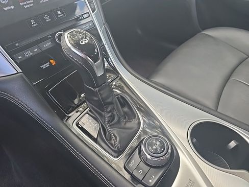 Used 2020 INFINITI Q50 Luxe image 19
