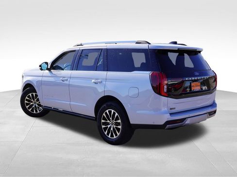 Certified 2025 Ford Expedition Platinum AWD/4WD image 7