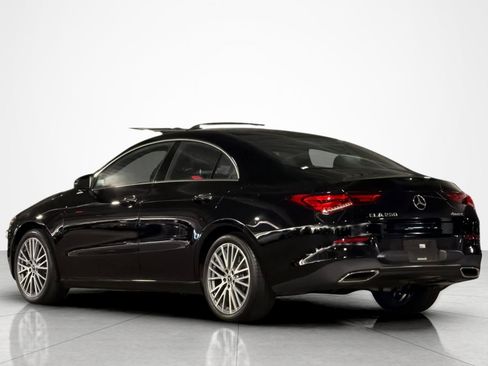 Used 2023 Mercedes-Benz CLA 250 4MATIC image 3