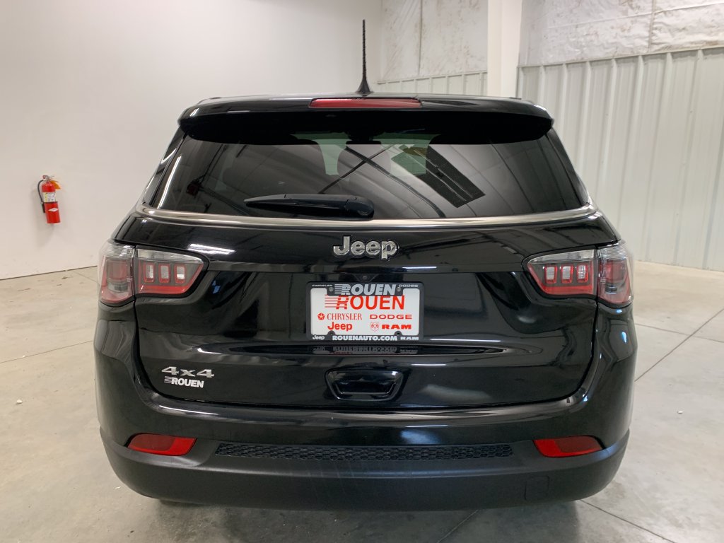 Used 2025 Jeep Compass Sport AWD/4WD image 22