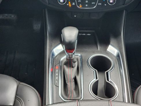 Certified 2023 Chevrolet Traverse RS image 18