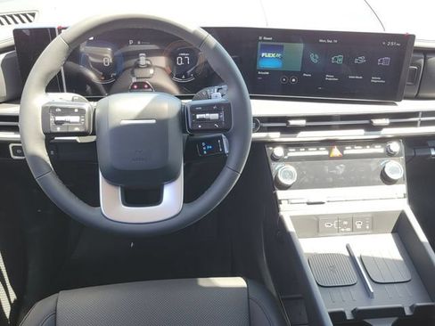 New 2027 Hyundai Santa Fe SEL FWD image 6