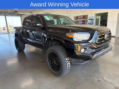 Used 2023 Toyota Tacoma SR5 image 5