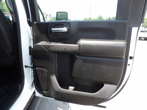 Used 2024 Chevrolet Silverado 3500 W/T w/ Snow Plow Prep Package AWD/4WD image 33