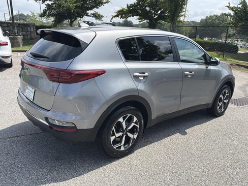 Used 2022 Kia Sportage LX FWD image 7