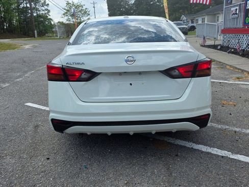 Used 2020 Nissan Altima 2.5 S FWD image 6