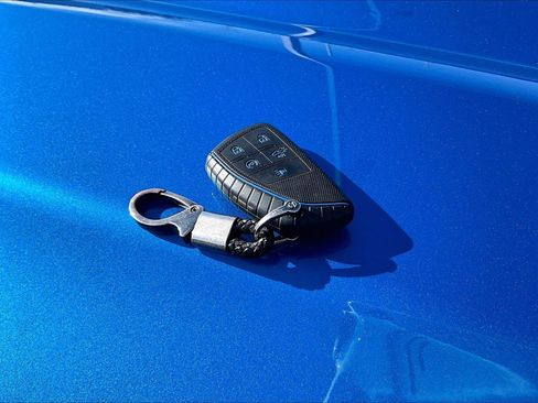 Used 2022 GMC Sierra 1500 AT4 image 39