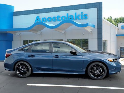 New 2026 Honda Civic Sport image 2