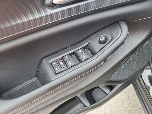 New 2026 Jeep Grand Cherokee L Laredo image 15