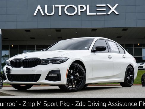 Used 2022 BMW 330i Sedan w/ M Sport Package RWD image 1