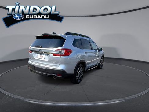 Certified 2023 Subaru Ascent Limited w/ Technology Package AWD/4WD image 8