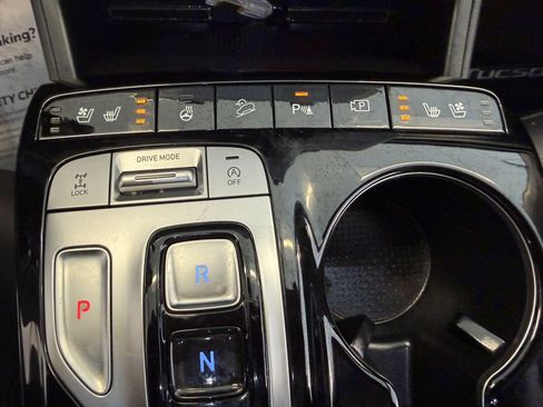 Used 2023 Hyundai Tucson Limited image 36