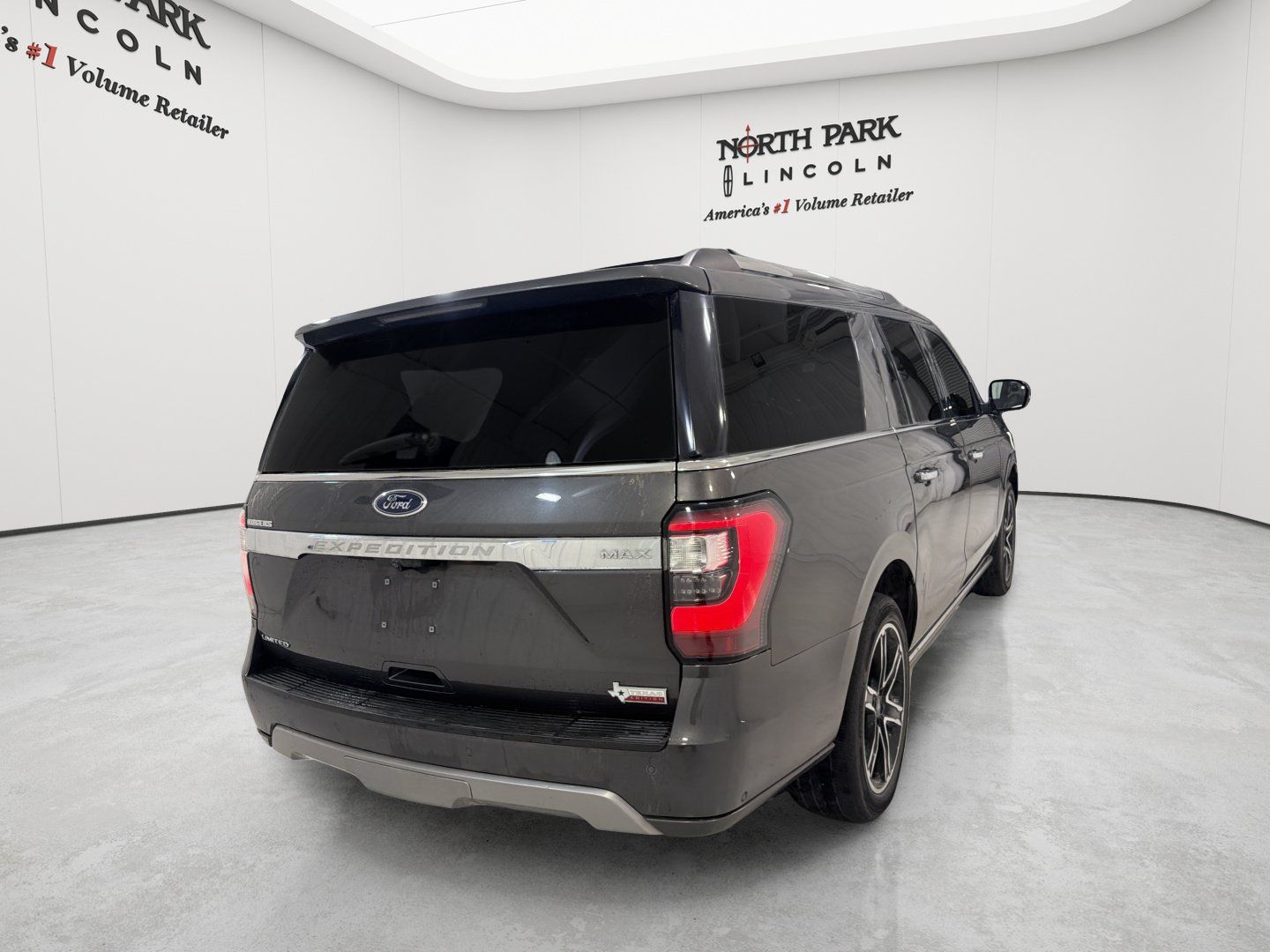Used 2021 Ford Expedition Max Limited AWD/4WD image 5