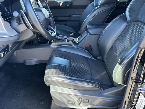 Used 2024 Ford Bronco Raptor image 13