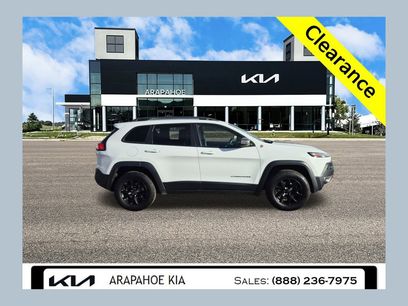 Used 2017 Jeep Cherokee Trailhawk w/ Comfort/Convenience Group