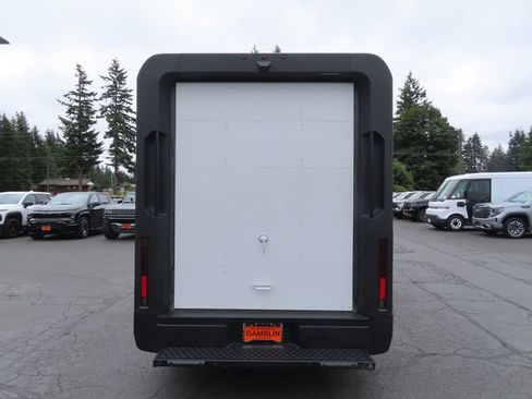 Used 2023 Chevrolet Brightdrop 600 w/ Active Safety Package 2 AWD/4WD image 7