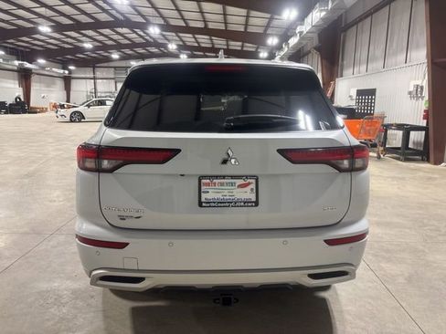 Used 2023 Mitsubishi Outlander SEL image 7