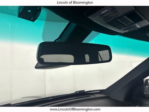 Used 2017 Ford Explorer Platinum image 78