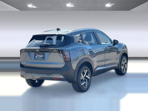 New 2026 Nissan Kicks SV w/ SV Premium Package image 9