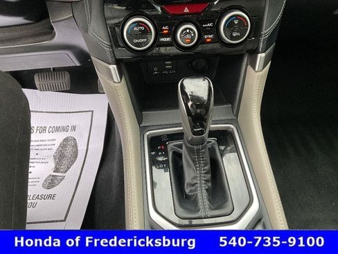 Used 2020 Subaru Forester Limited w/ Popular Package #3 AWD/4WD image 37