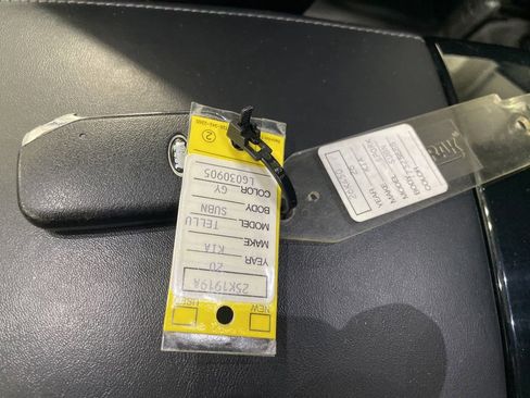 Used 2020 Kia Telluride EX image 35