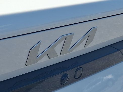 New 2026 Kia K4 FWD image 20