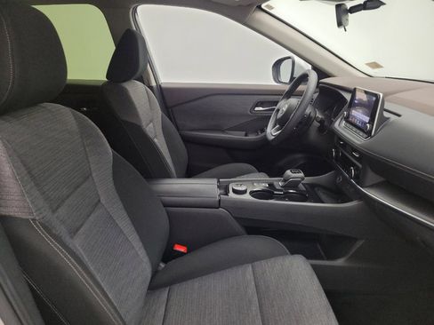 Used 2023 Nissan Rogue SV AWD/4WD image 21