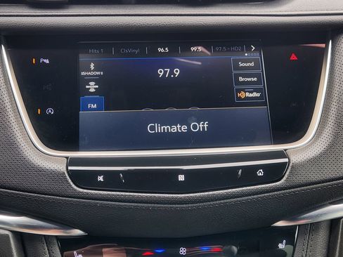 Used 2021 Cadillac XT5 Premium Luxury AWD/4WD image 22