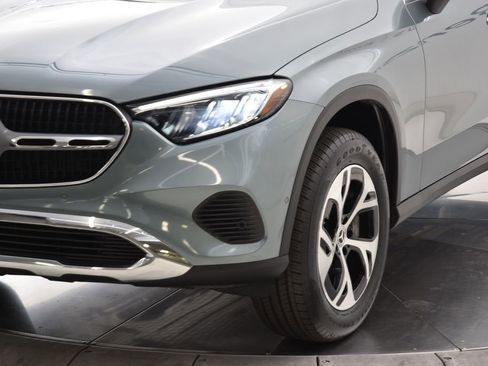 Certified 2025 Mercedes-Benz GLC 350e 4MATIC image 11