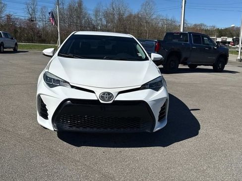 Used 2017 Toyota Corolla SE FWD image 9