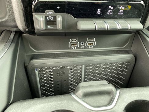 Used 2026 RAM 1500 Big Horn AWD/4WD image 16