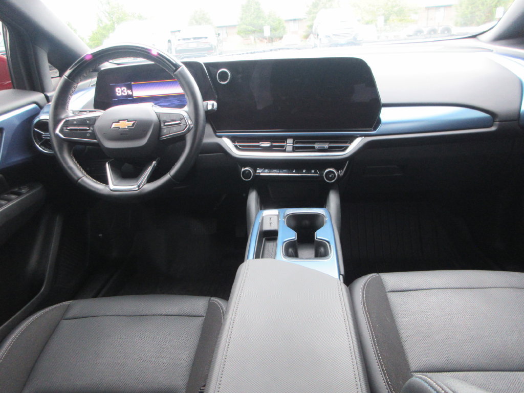 Used 2024 Chevrolet Equinox EV LT w/ Active Safety Package 3 FWD image 15