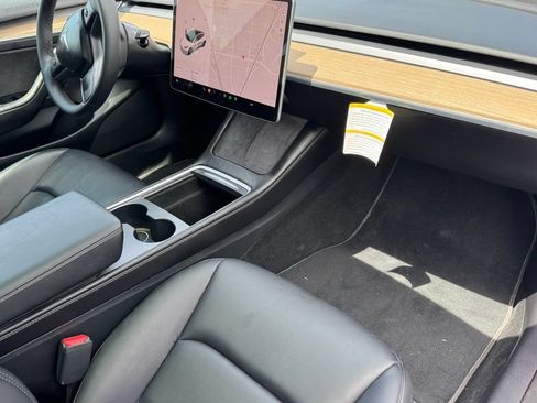 Used 2023 Tesla Model 3 Standard Range RWD image 5