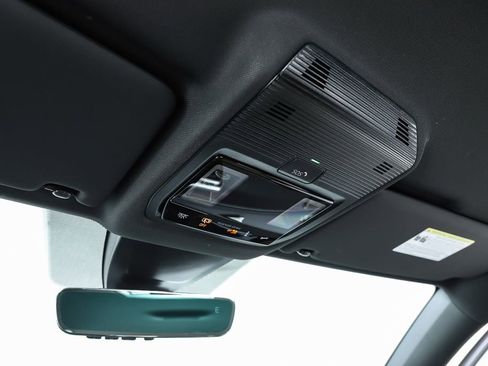 New 2026 Volkswagen Atlas Cross Sport SE image 26