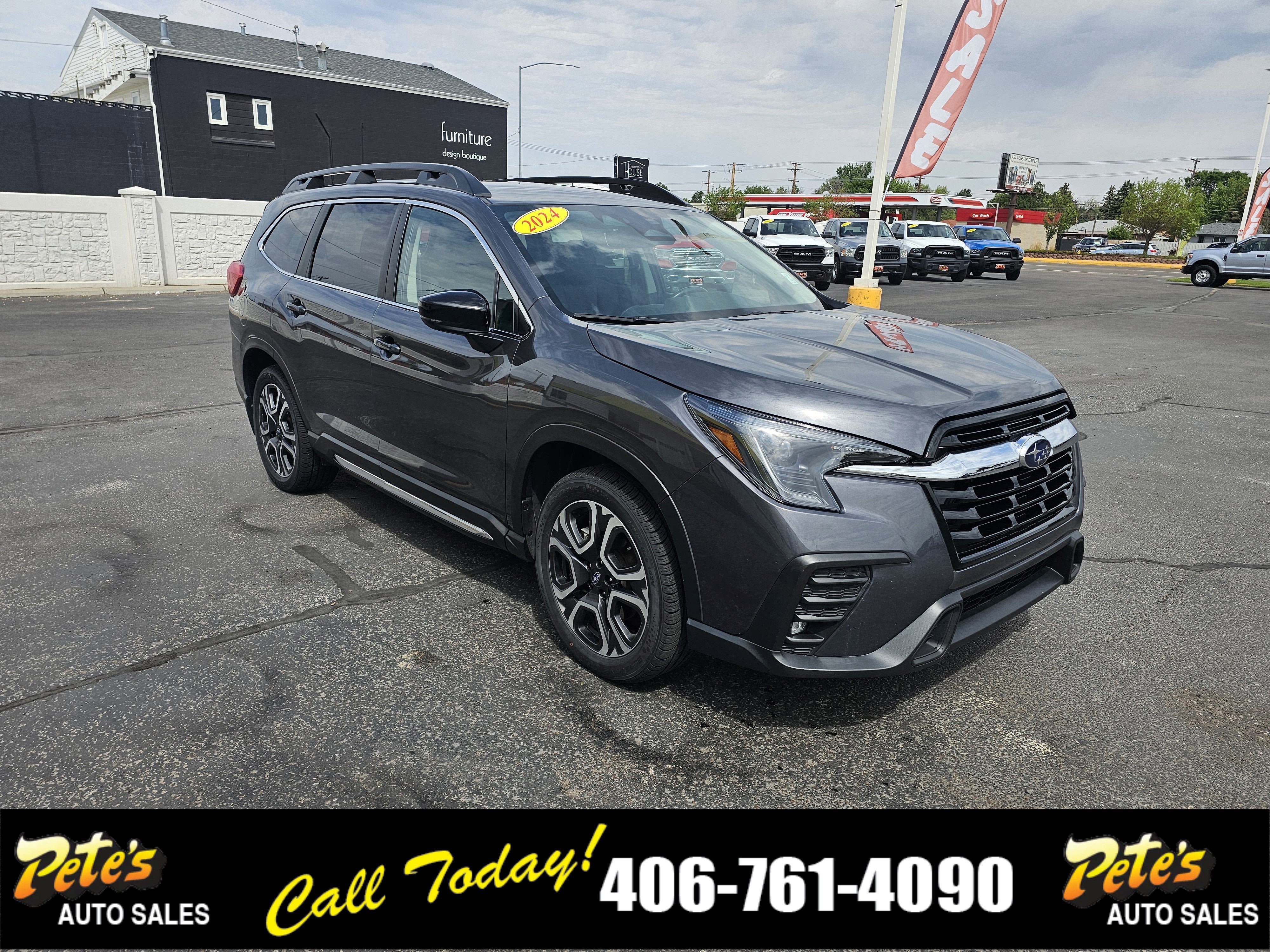 Used 2024 Subaru Ascent Limited AWD/4WD image 6