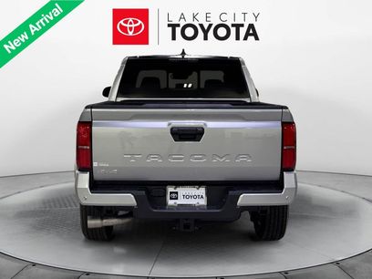 New 2025 Toyota Tacoma SR5