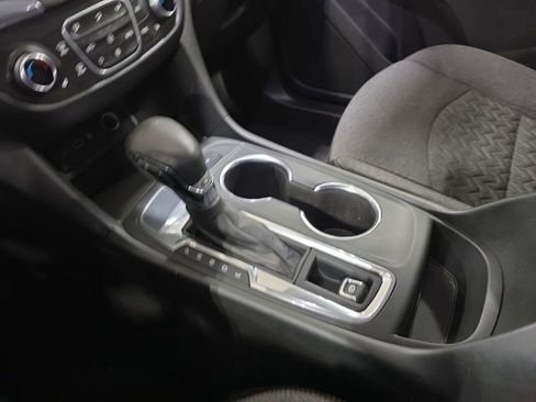 Used 2022 Chevrolet Equinox LT image 15