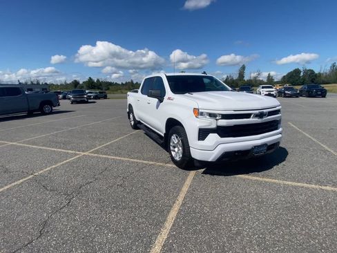 Certified 2023 Chevrolet Silverado 1500 RST w/ Convenience Package II AWD/4WD image 3
