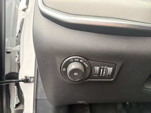 New 2026 Jeep Compass Limited AWD/4WD image 16
