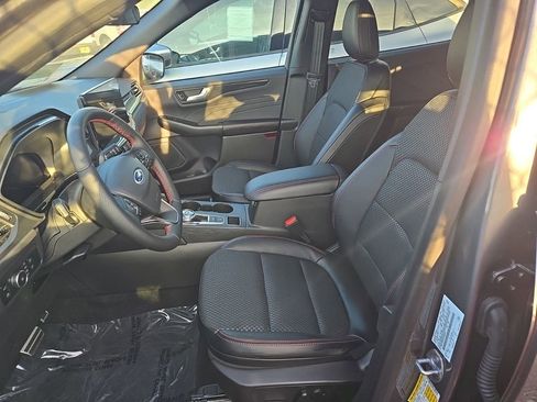 New 2024 Ford Escape ST-Line Select w/ Tech Pack #2 image 4