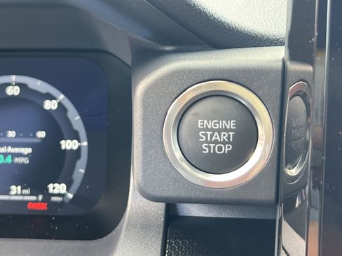 New 2025 Toyota 4Runner Limited image 29