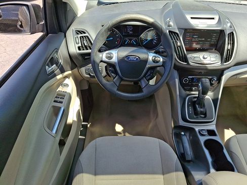 Used 2013 Ford Escape SE FWD image 12