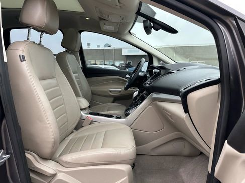 Used 2013 Ford C-MAX SEL image 24