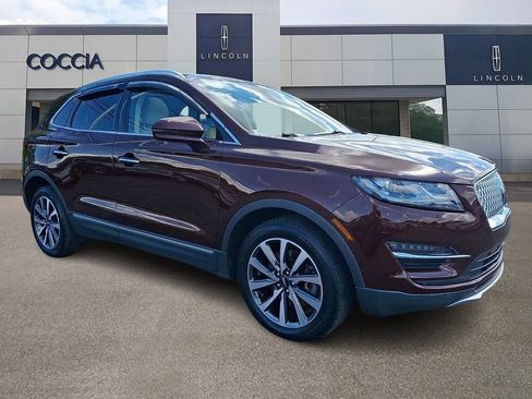 Certified 2019 Lincoln MKC Reserve w/ MKC Climate Package AWD/4WD image 3
