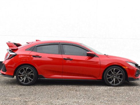 Used 2019 Honda Civic Sport image 6