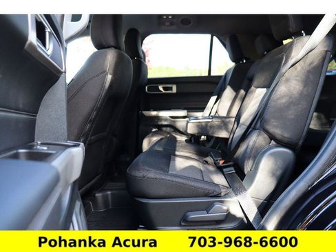 Used 2024 Ford Explorer XLT image 26
