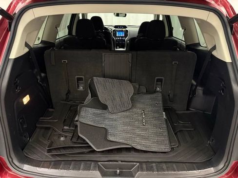 Used 2019 Subaru Ascent Premium image 6