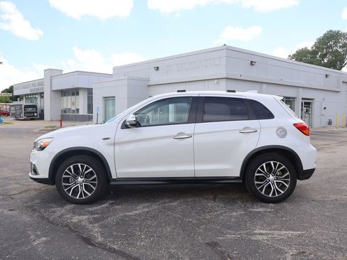 Used 2019 Mitsubishi Outlander Sport SE FWD image 10