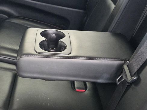 Used 2024 Dodge Durango GT AWD/4WD image 11