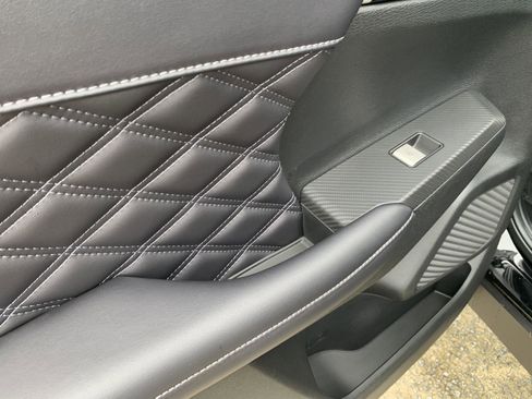 Used 2023 Mitsubishi Outlander SEL image 33